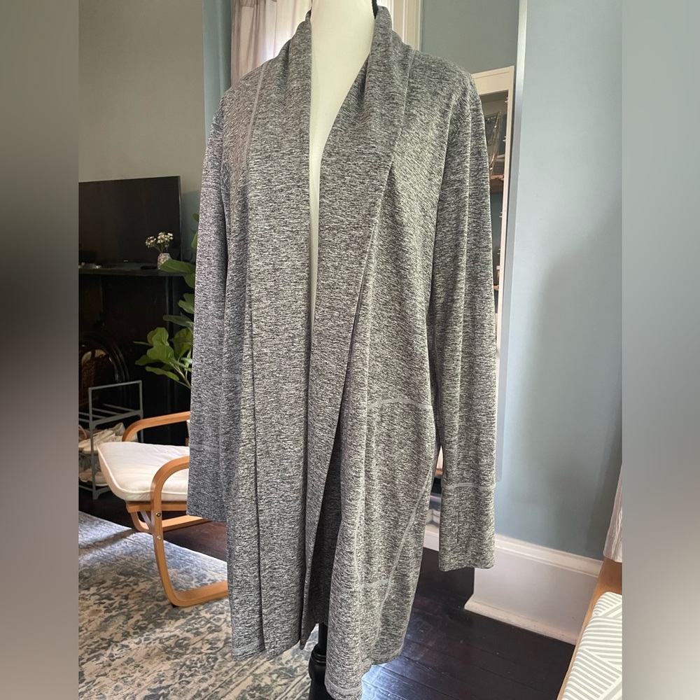 Eddie Bauer Women’s Long Gray Athleisure Cardigan | Size L